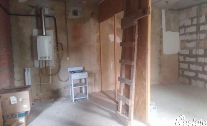 3-комн квартира ул Лескова, 2Г,  д. 2Г