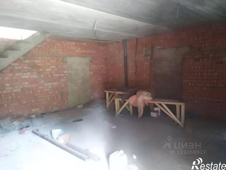 3-комн квартира ул Лескова, 2Г,  д. 2Г