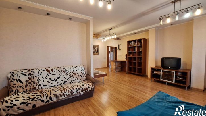 3-комн квартира ул М.Горького, 33,  д. 33