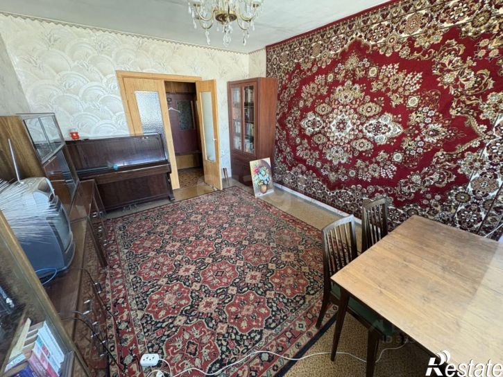 3-комн квартира ул Революции, 35,  д. 35