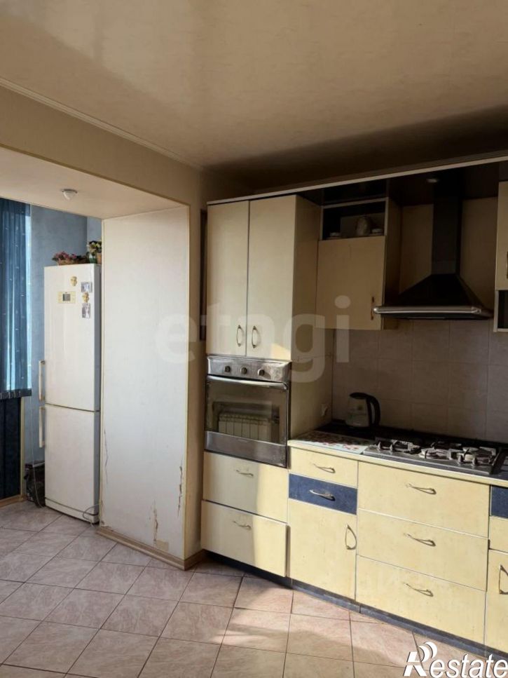 3-комн квартира ул Ложевая, 131а,  д. 131а