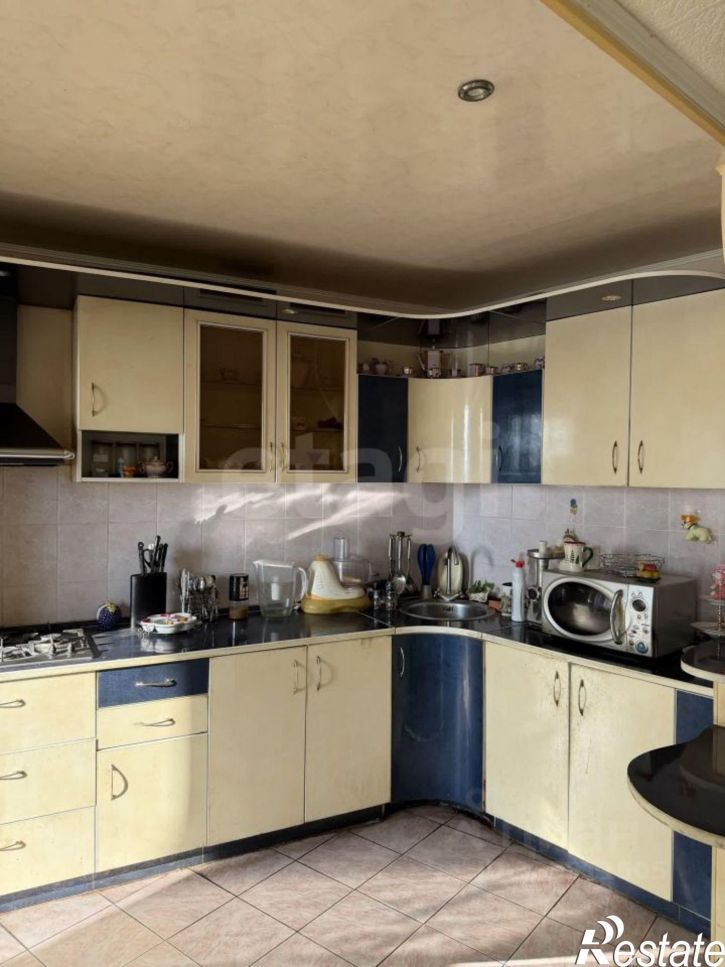 3-комн квартира ул Ложевая, 131а,  д. 131а