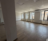 офис 15 кв м, этаж 2/3 улица Революции, 55