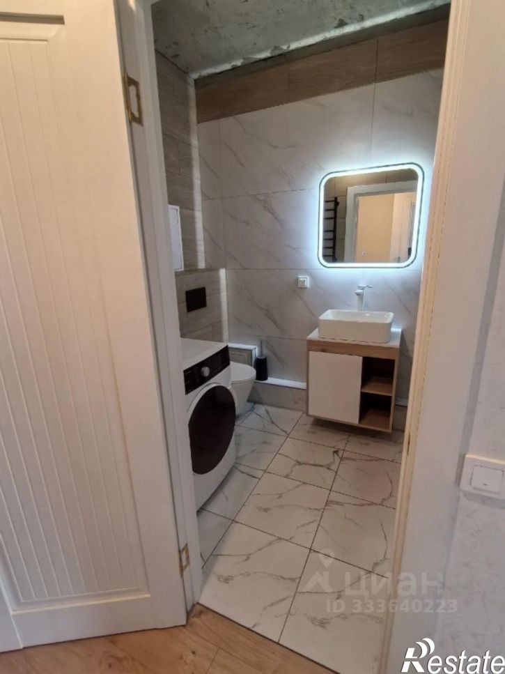 2-комн квартира улица Карпова, 98 к3,  д. 98 к3
