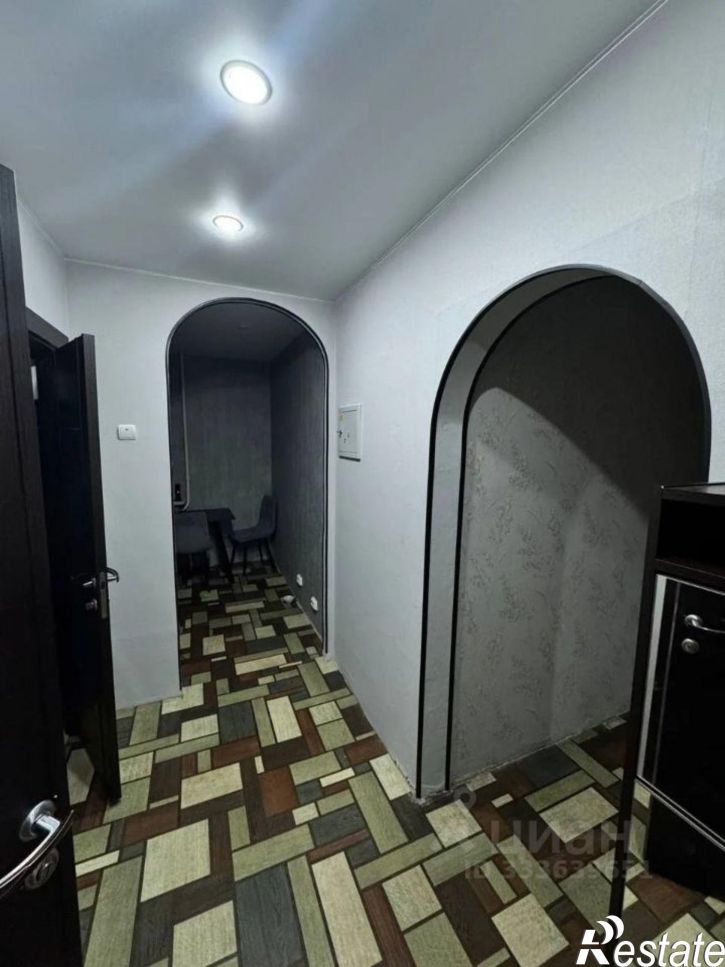 2-комн квартира улица Мезенцева, 44 к4,  д. 44 к4