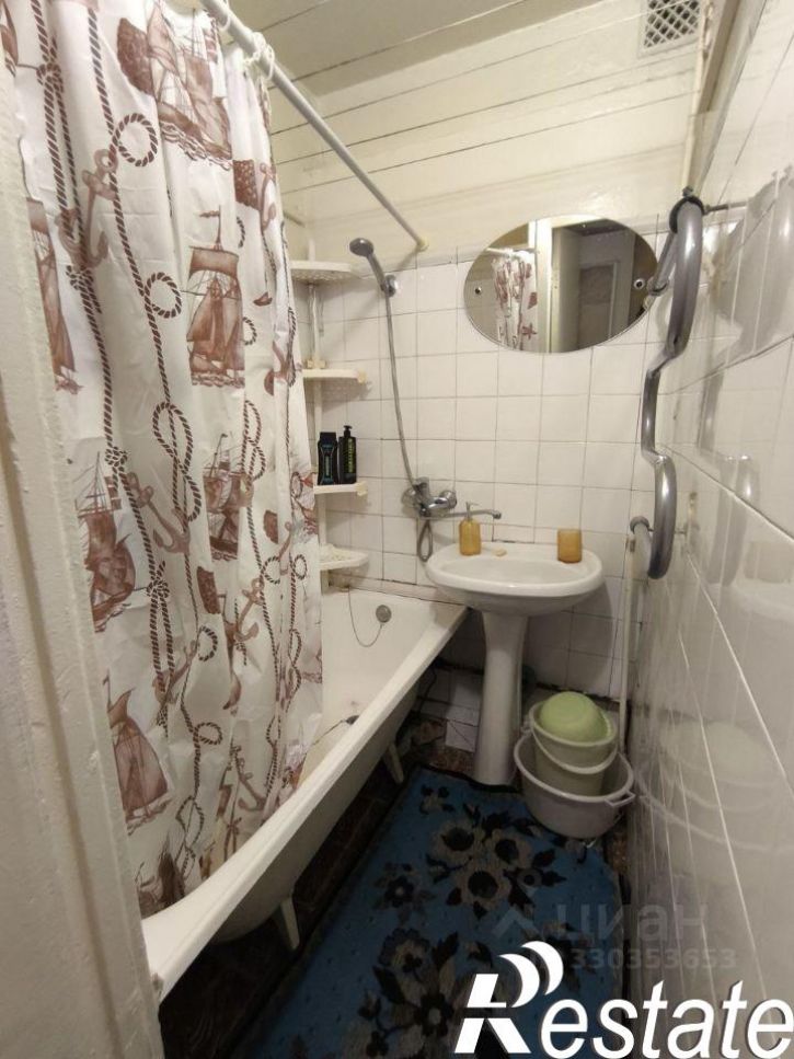 3-комн квартира улица Калинина, 77А,  д. 77А