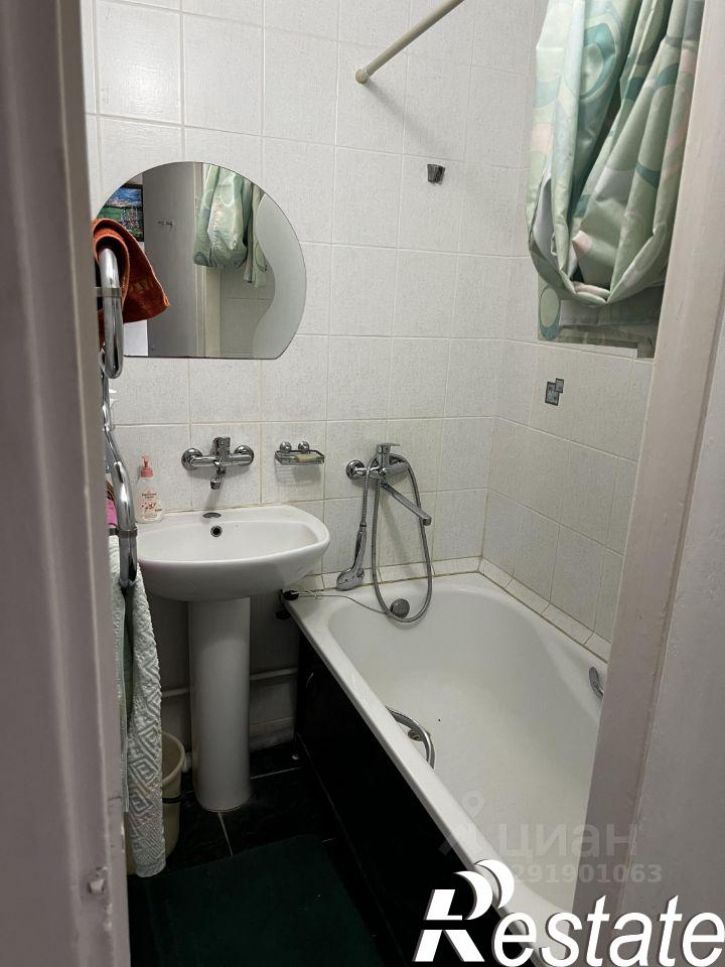 3-комн квартира улица Ползунова, 21,  д. 21