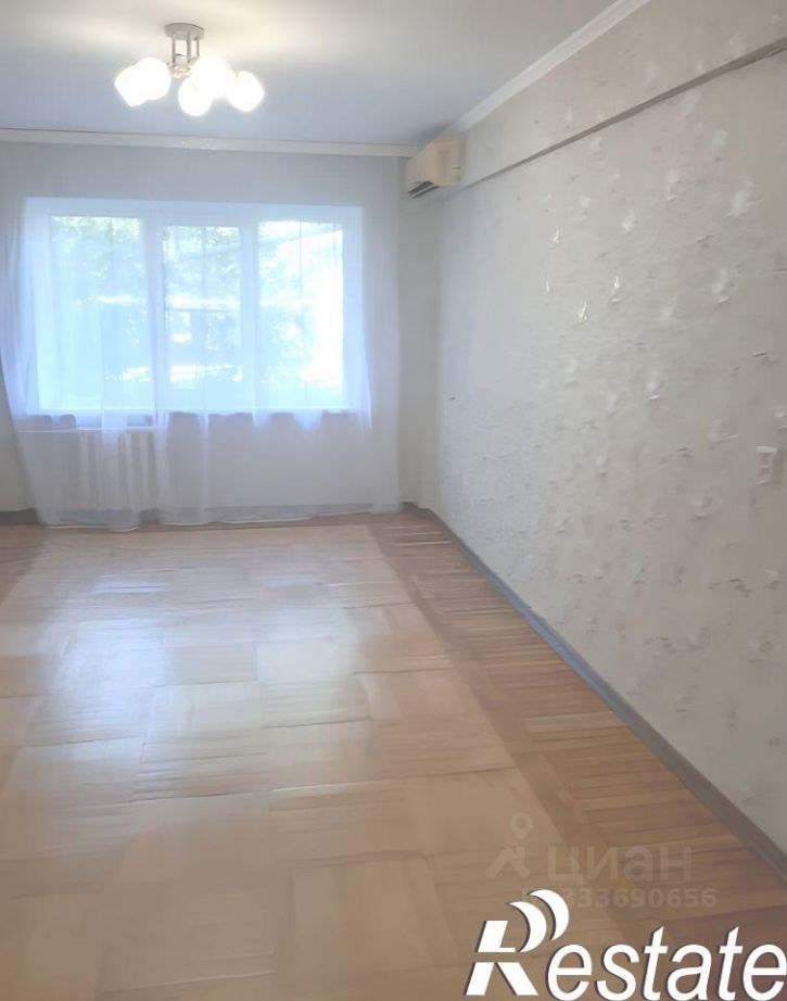 2-комн квартира улица Седова, 12,  д. 12