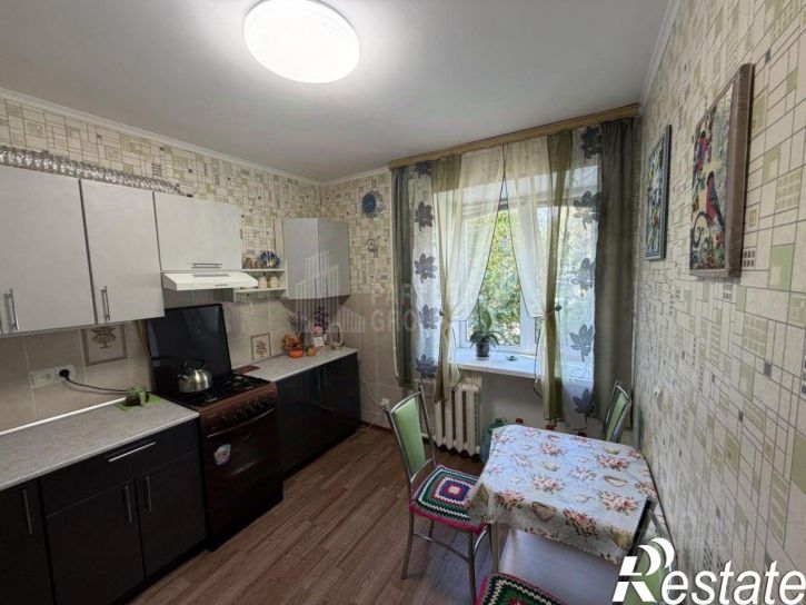 2-комн квартира улица Максима Горького, 2,  д. 2