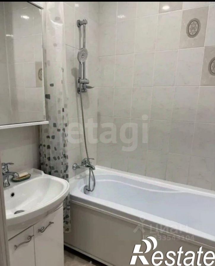 1-комн квартира улица Генерала Маргелова, 5В,  д. 5В