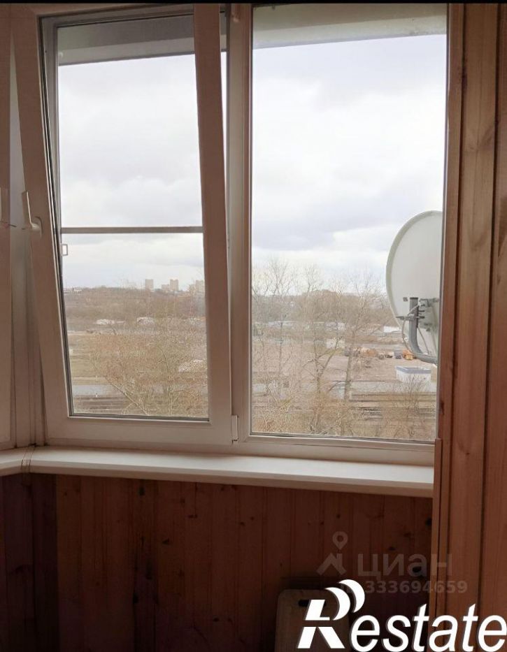 3-комн квартира улица Максимовского, 3,  д. 3