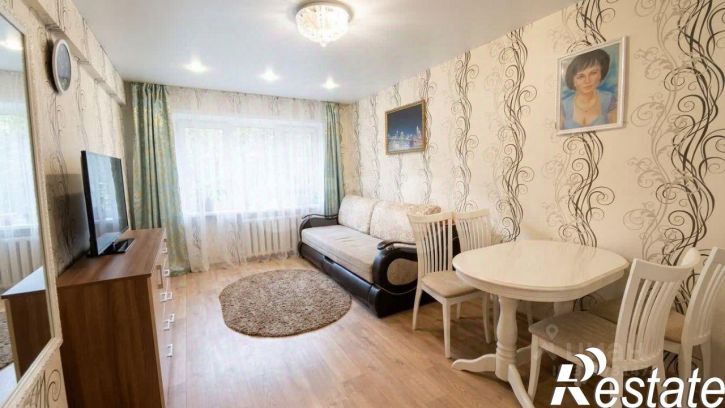 2-комн квартира улица Калинина, 81,  д. 81