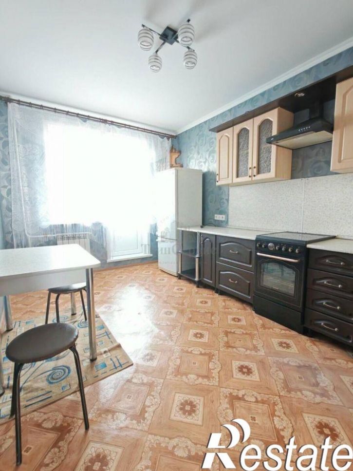 2-комн квартира улица Хворостухина, 15А,  д. 15А