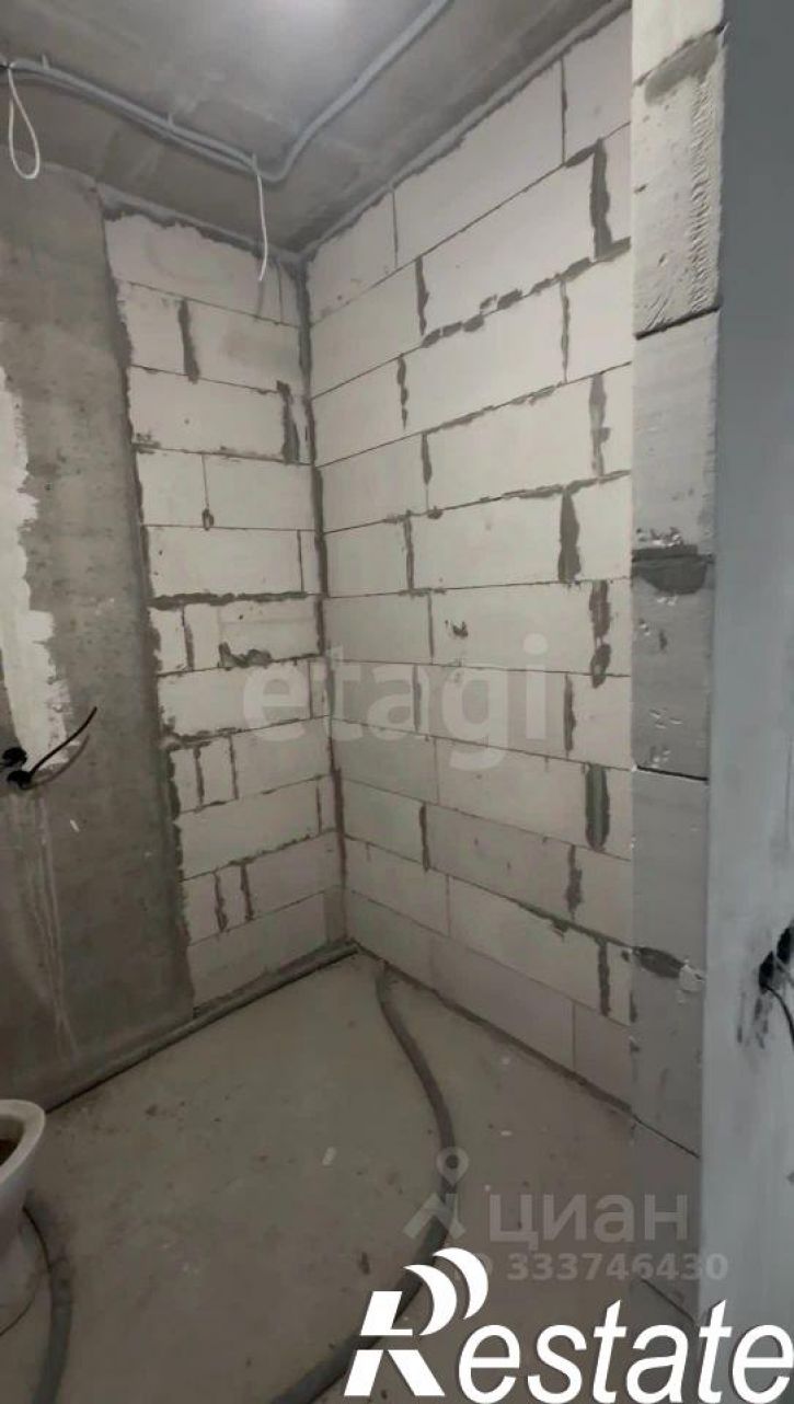 4-комн квартира улица Сурикова, 22 к2,  д. 22 к2