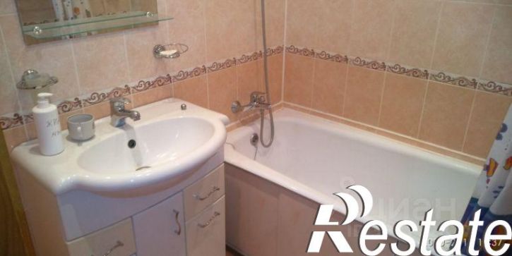 3-комн квартира улица Токарева, 80,  д. 80