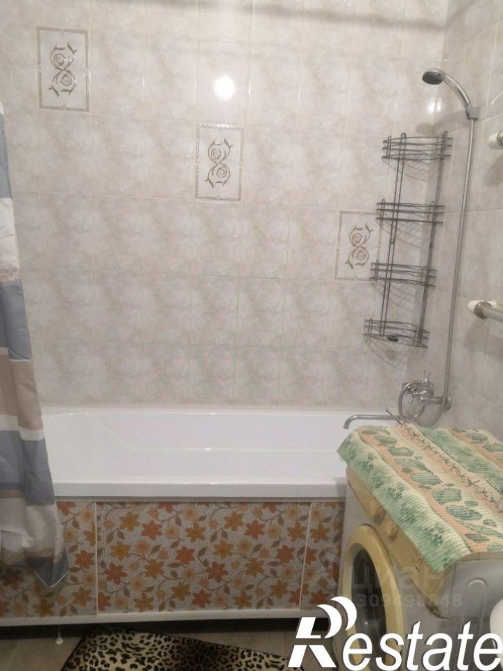 2-комн квартира улица Генерала Маргелова, 9А,  д. 9А