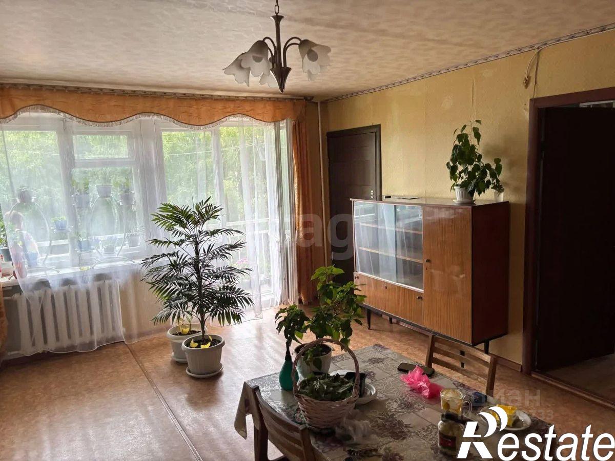 Купить комнату за 1 049 000 рублей на улица Калинина, 26 к4