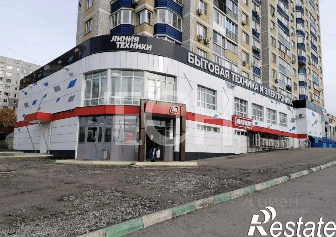 Купить торговое помещение за 80 000 000 рублей на улица Кутузова, 45Б