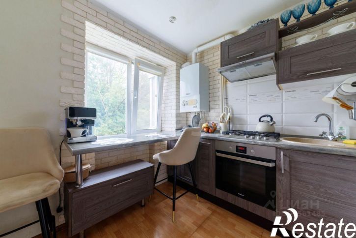 2-комн квартира улица Максима Горького, 37,  д. 37