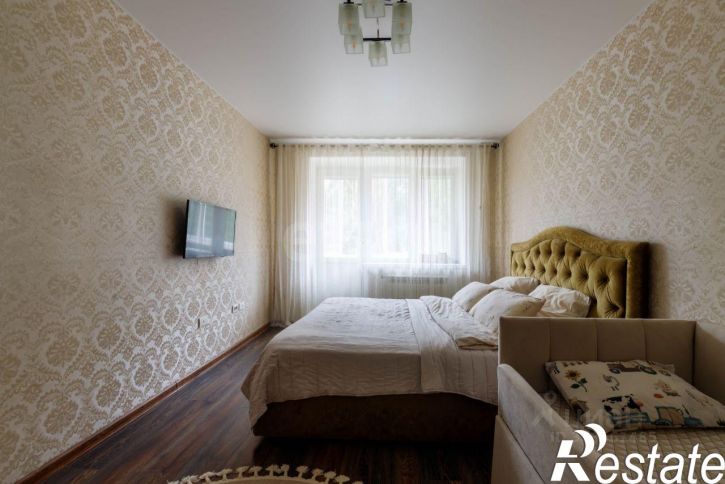 2-комн квартира улица Максима Горького, 37,  д. 37