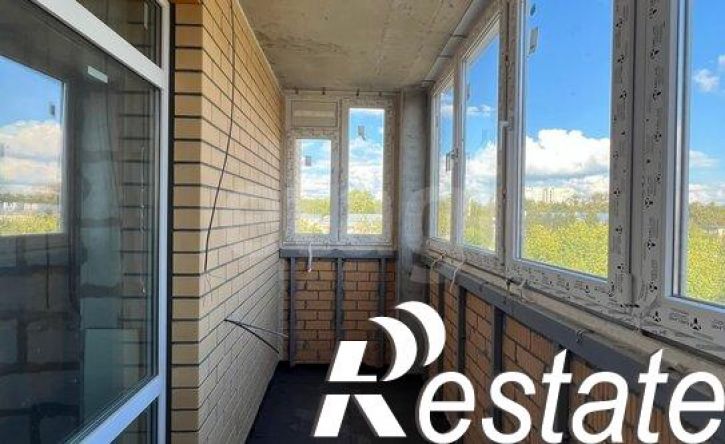 3-комн квартира улица Седова, 20Г,  д. 20Г