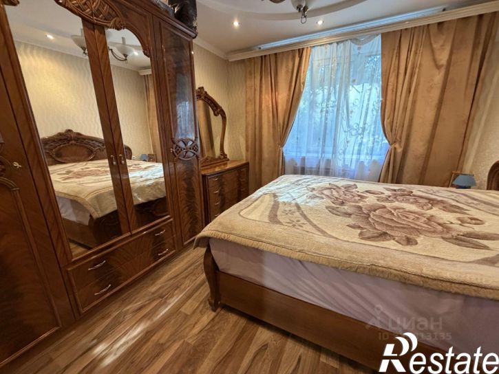 3-комн квартира улица Софьи Перовской, 34,  д. 34