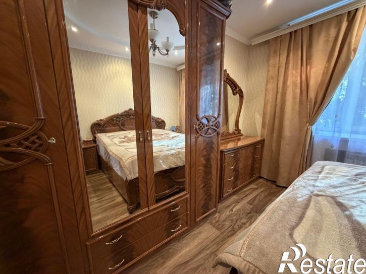 3-комн квартира улица Софьи Перовской, 34,  д. 34