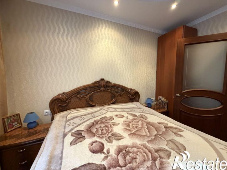 3-комн квартира улица Софьи Перовской, 34,  д. 34