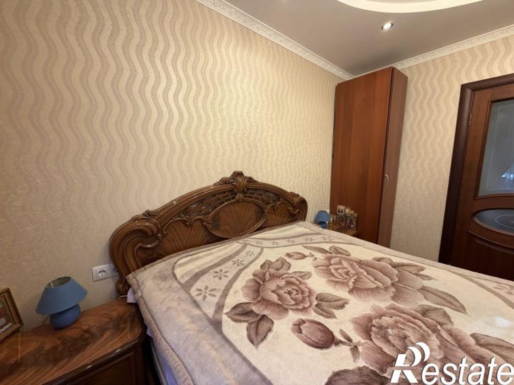 3-комн квартира улица Софьи Перовской, 34,  д. 34
