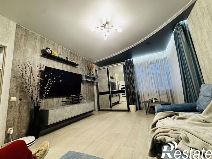 2-комн квартира улица Макаренко, 28,  д. 28