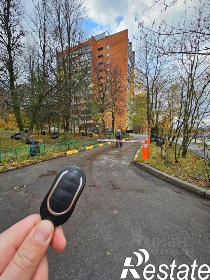 2-комн квартира улица Макаренко, 13 к2,  д. 13 к2