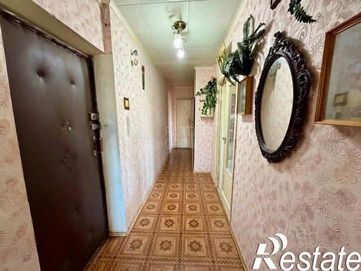 4-комн квартира улица Максима Горького, 20,  д. 20