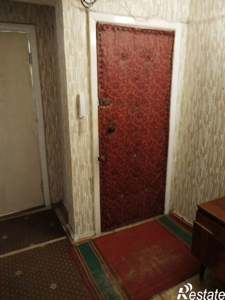 2-комн квартира Металлургов, 61