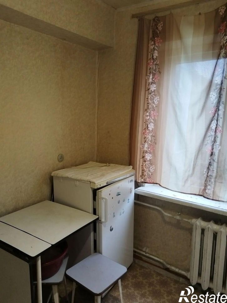 2-комн квартира Металлургов, 61