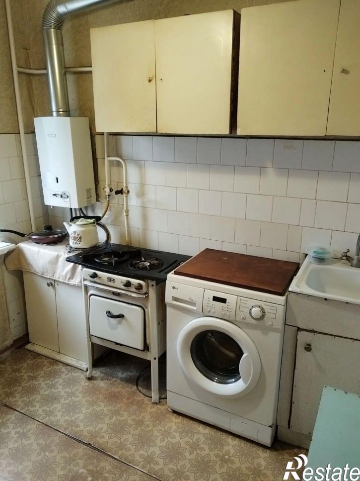 2-комн квартира Металлургов, 61