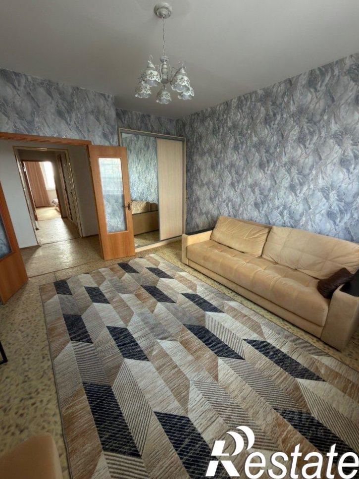 2-комн квартира улица Хворостухина, 13,  д. 13