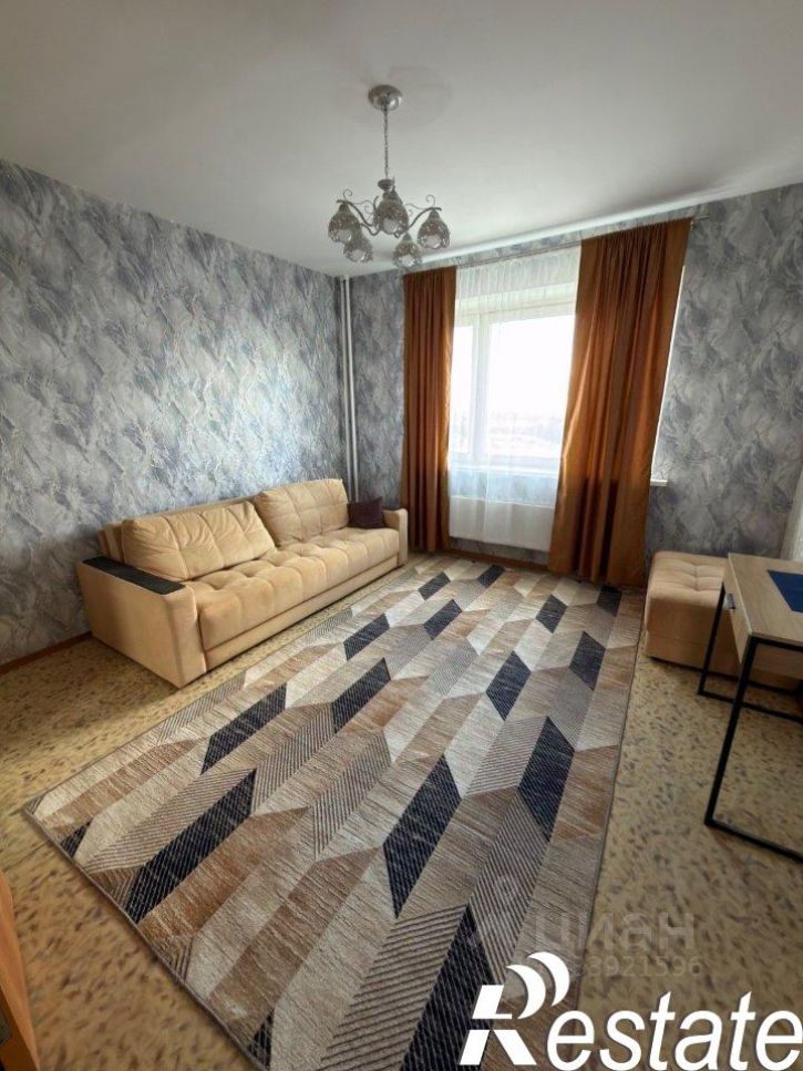 2-комн квартира улица Хворостухина, 13,  д. 13