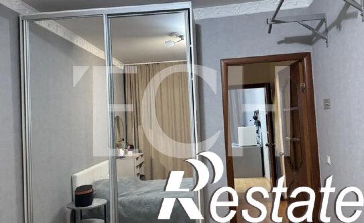 3-комн квартира улица Плеханова, 141 к2,  д. 141 к2