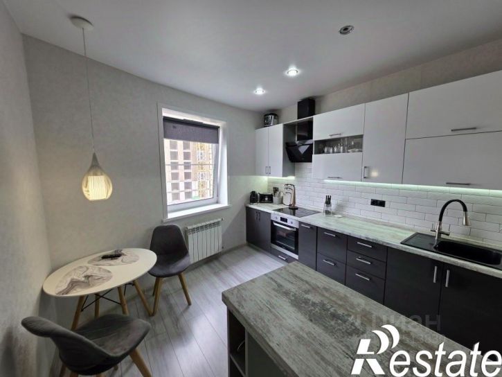 2-комн квартира улица Генерала Маргелова, 9Б,  д. 9Б