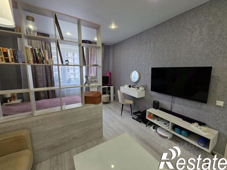 2-комн квартира улица Генерала Маргелова, 9Б,  д. 9Б