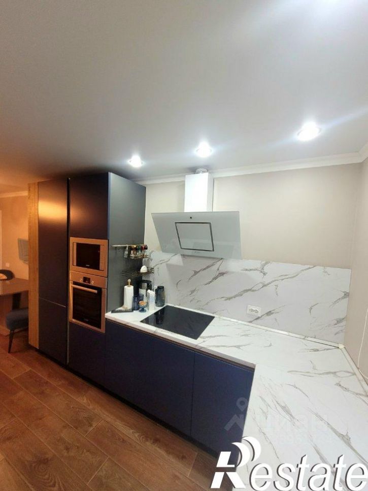 3-комн квартира улица Хворостухина, 19,  д. 19