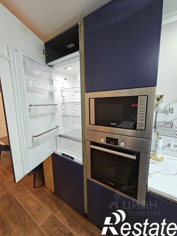 3-комн квартира улица Хворостухина, 19,  д. 19