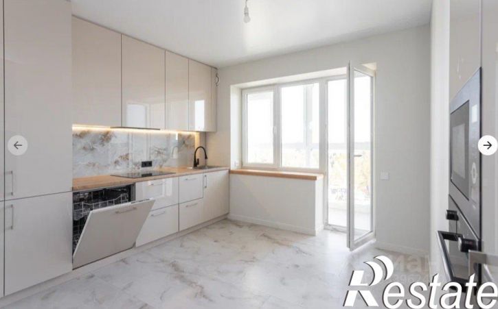 2-комн квартира улица Софьи Перовской, 38А,  д. 38А