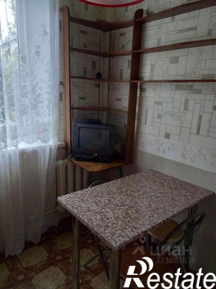 2-комн квартира улица Сурикова, 21,  д. 21