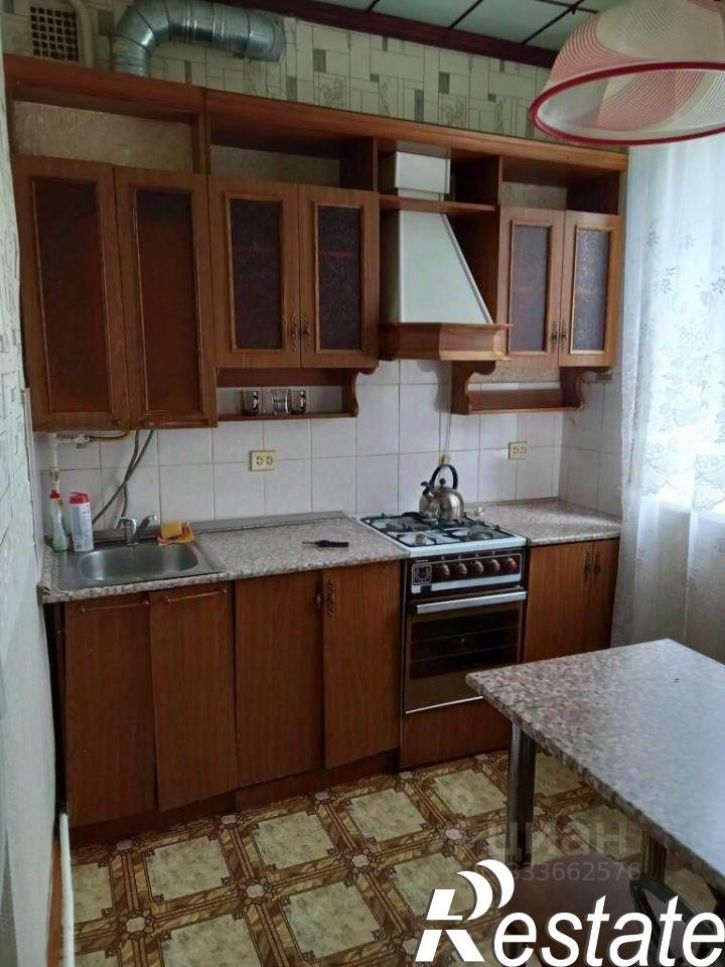 2-комн квартира улица Сурикова, 21,  д. 21