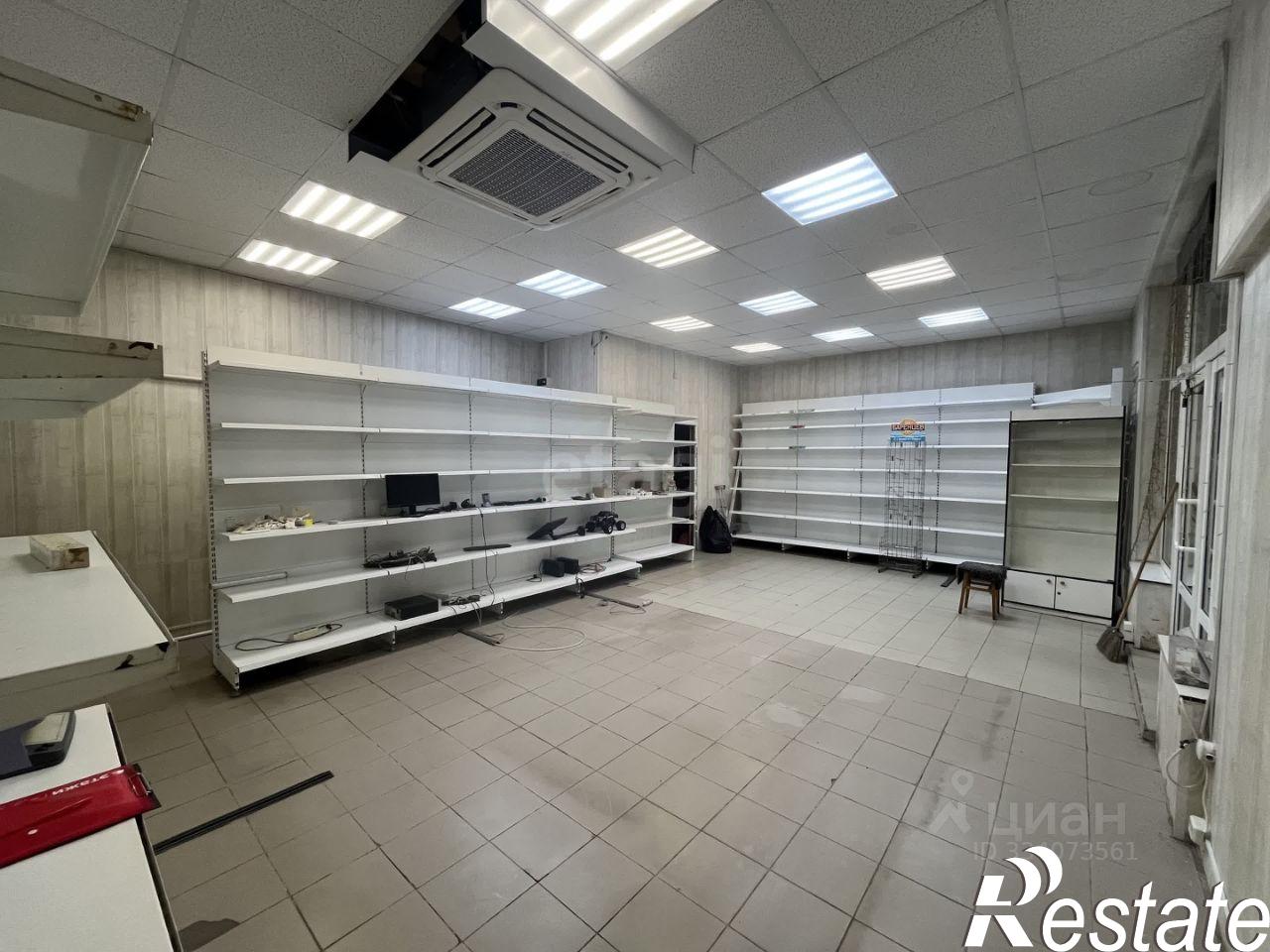 Сдать торговое помещение за 60 000 рублей на улица Чмутова, 11