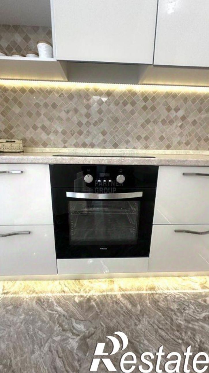 2-комн квартира улица Генерала Маргелова, 5Б,  д. 5Б