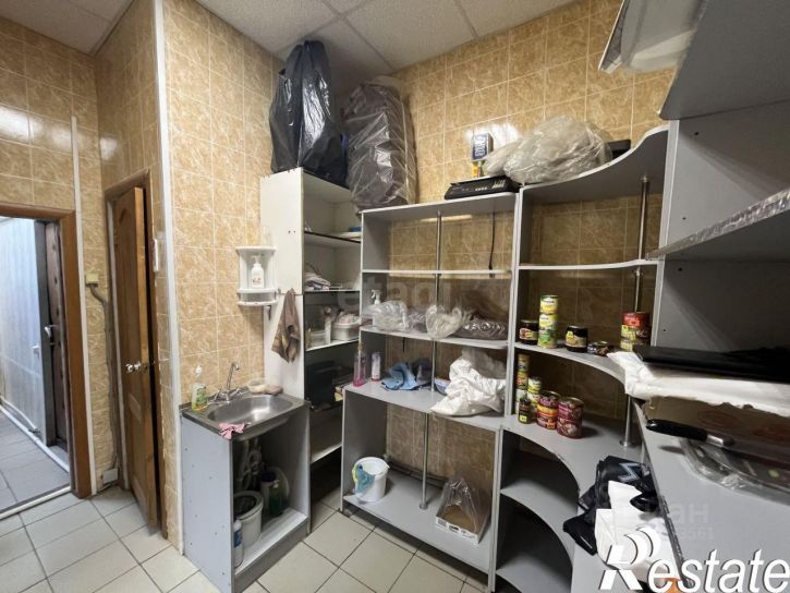 Торговое помещение улица Чмутова, 11,  д. 11