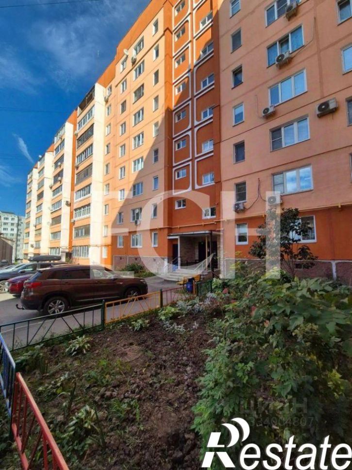2-комн квартира улица Халтурина, 2,  д. 2