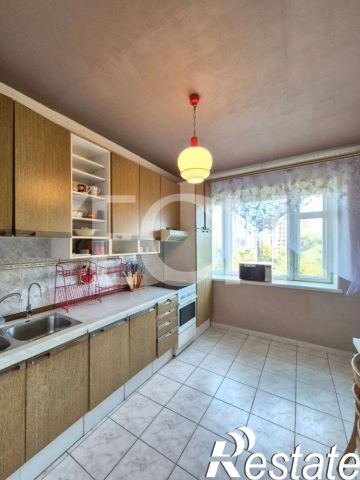 3-комн квартира улица Вересаева, 15,  д. 15